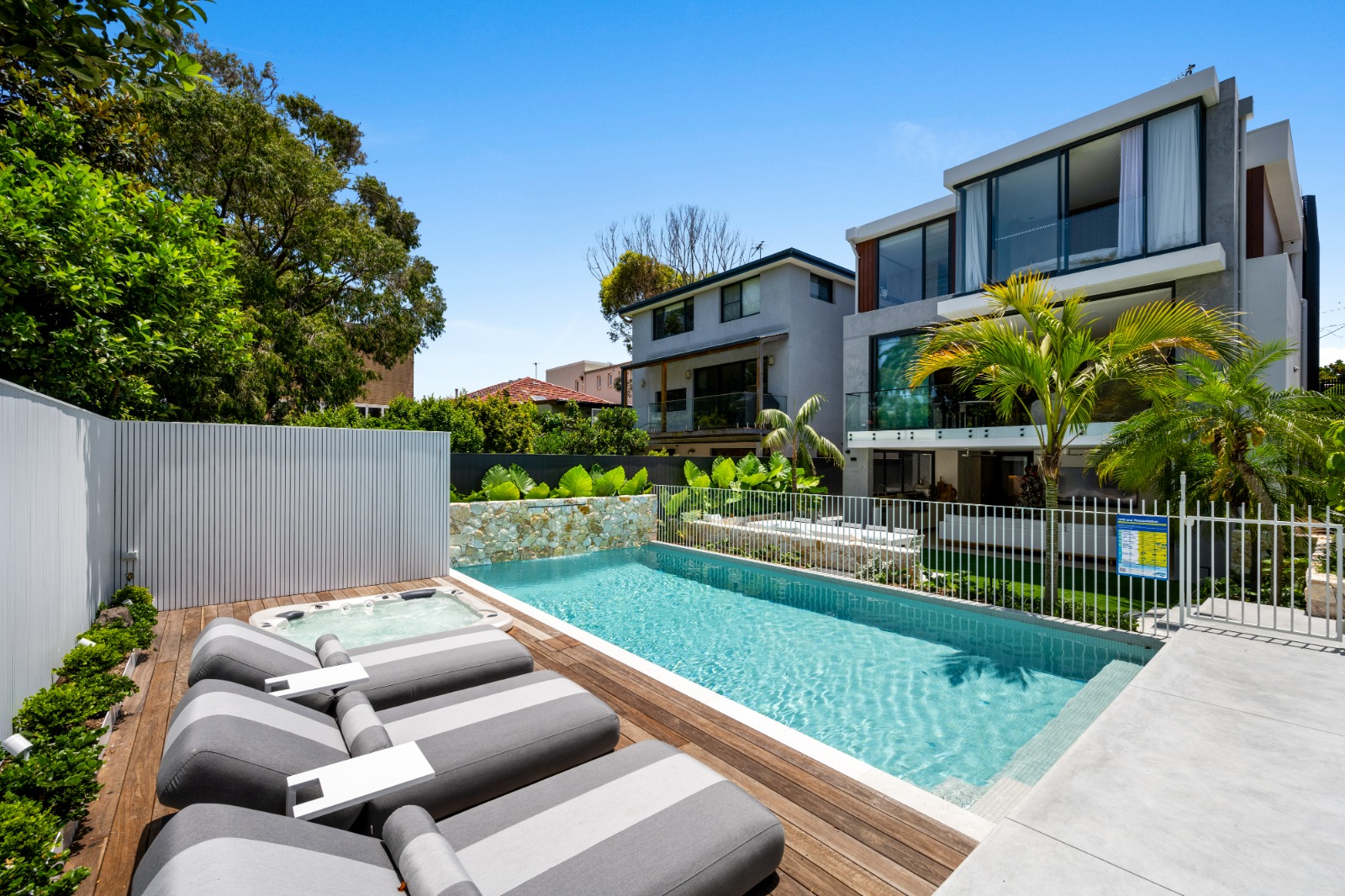 dover-heights-pool